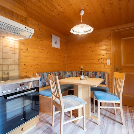 Haus Hubertus Appartamento *